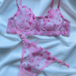 Ρομαντικό Σετ Εσωρούχων σε Απαλό Ροζ με Καρδιές